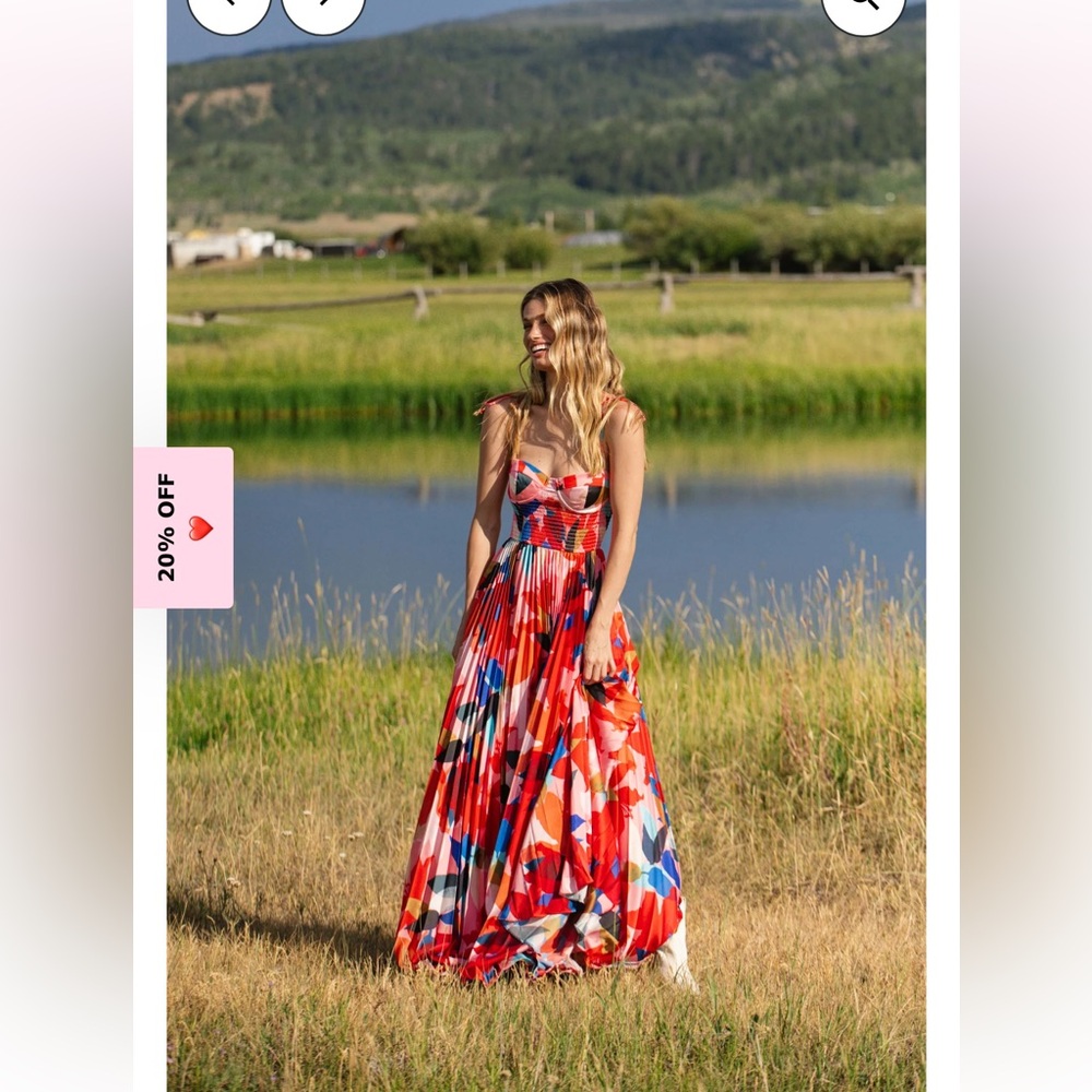 Hutch ayla dress Colorful Floral satin Maxi Dress large NWT‎ - Picture 5 of 5